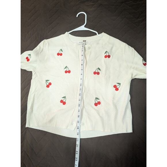 Cute cream short sleeve button cardigan by Bbonlinedress w/cherry embroidery XL - Picture 9 of 9